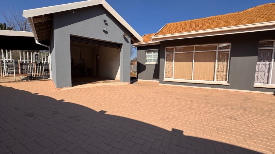 3 Bedroom Property for Sale in Risiville Gauteng