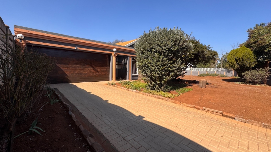 3 Bedroom Property for Sale in Risiville Gauteng