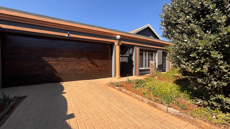 3 Bedroom Property for Sale in Risiville Gauteng