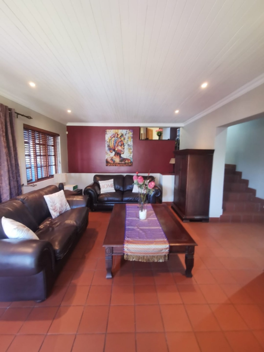 To Let 2 Bedroom Property for Rent in Bedfordview Gauteng