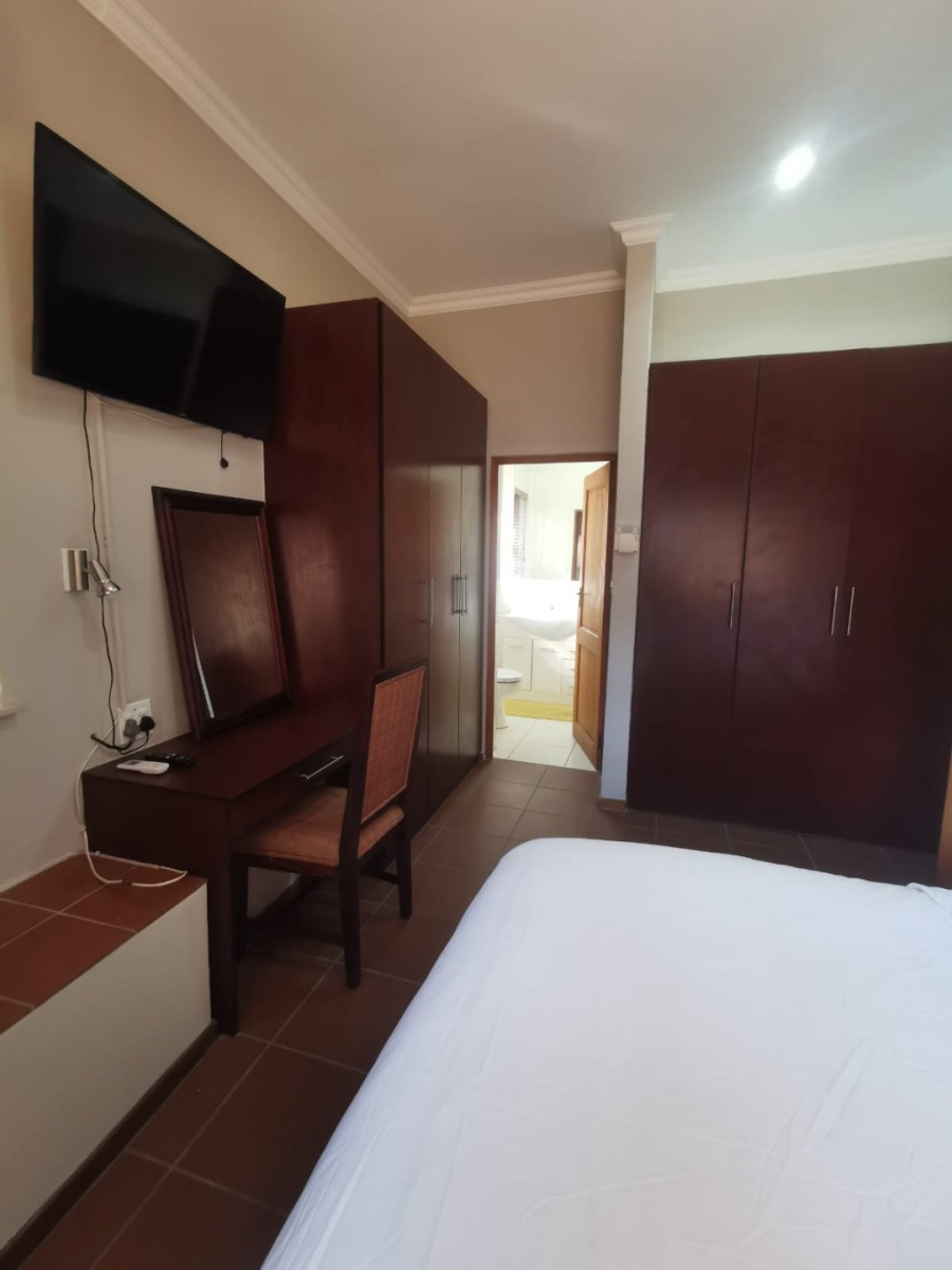 To Let 2 Bedroom Property for Rent in Bedfordview Gauteng