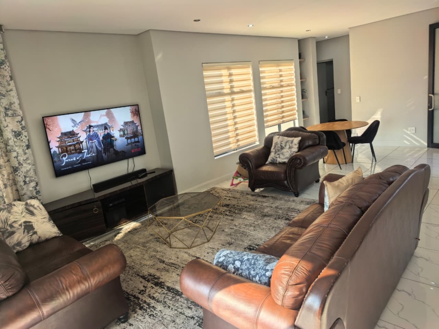 4 Bedroom Property for Sale in Midstream Meadows Gauteng
