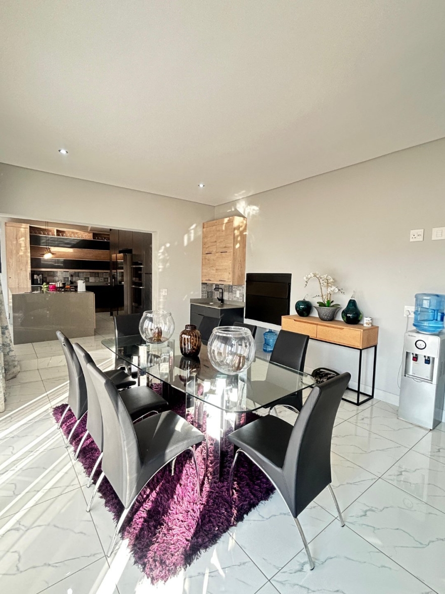 4 Bedroom Property for Sale in Midstream Meadows Gauteng
