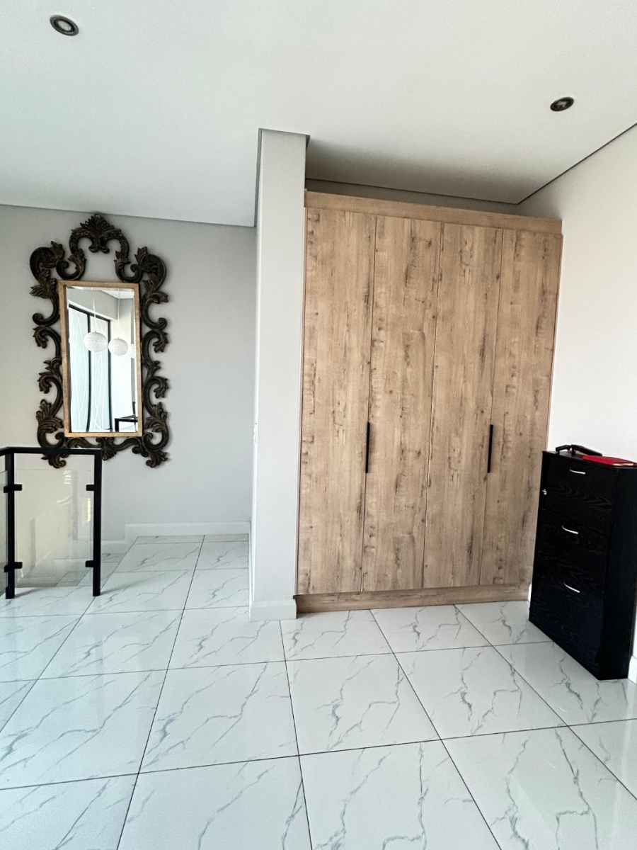 4 Bedroom Property for Sale in Midstream Meadows Gauteng