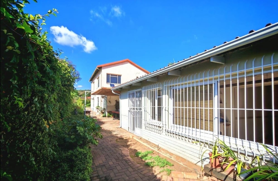 5 Bedroom Property for Sale in Capital Park Gauteng