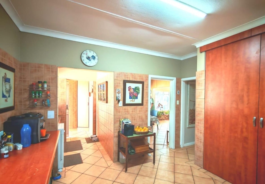 5 Bedroom Property for Sale in Capital Park Gauteng