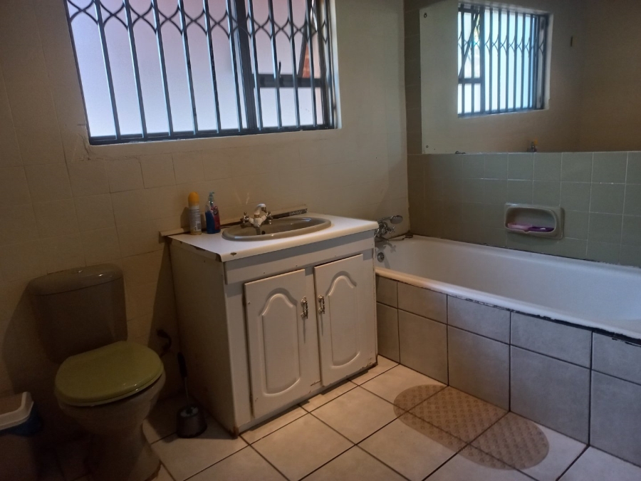 3 Bedroom Property for Sale in Capital Park Gauteng