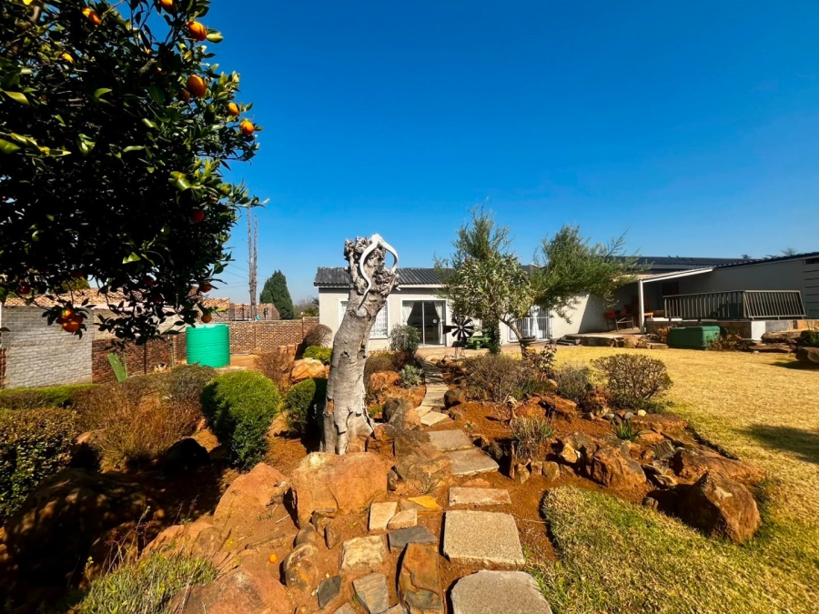4 Bedroom Property for Sale in Vaal Marina Gauteng