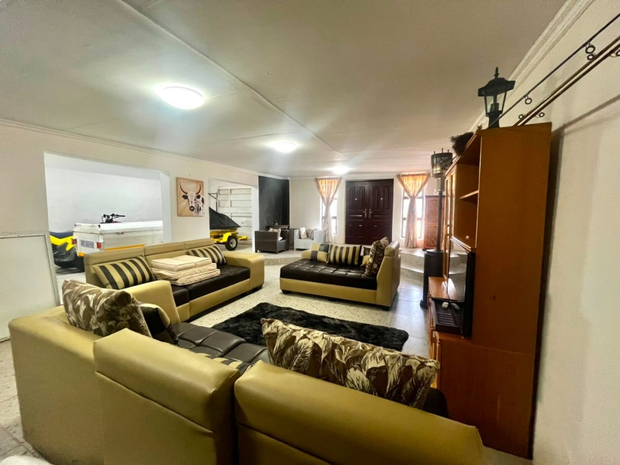 4 Bedroom Property for Sale in Vaal Marina Gauteng