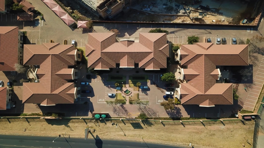 To Let Commercial Property for Rent in Morningside Manor Gauteng