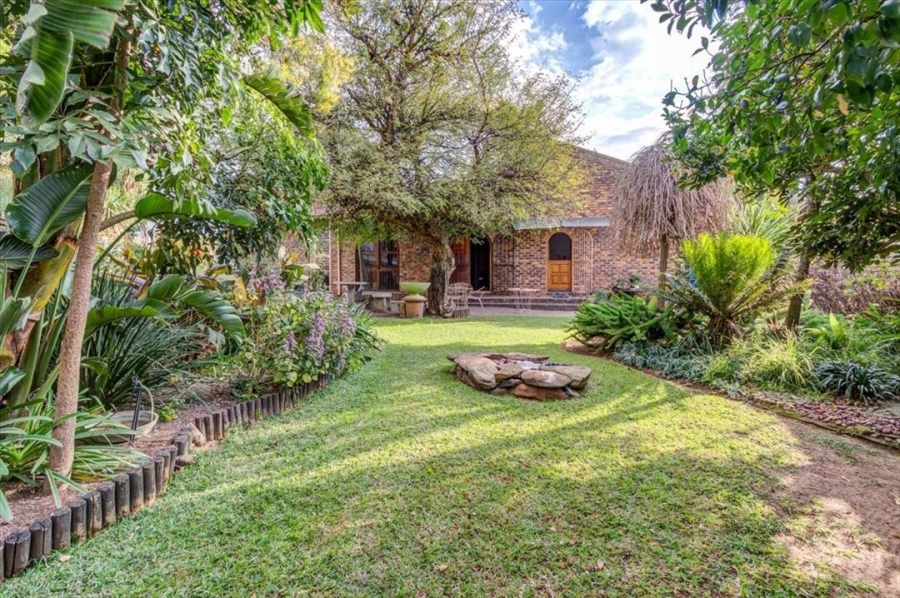 4 Bedroom Property for Sale in Edleen Gauteng