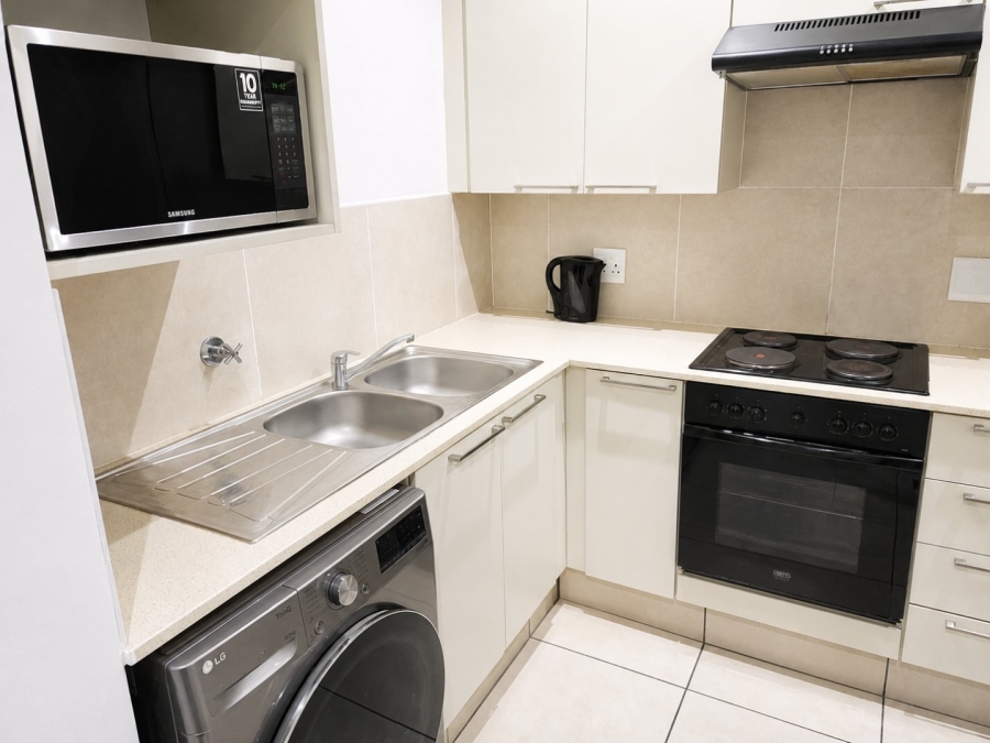 To Let 1 Bedroom Property for Rent in Sunninghill Gauteng