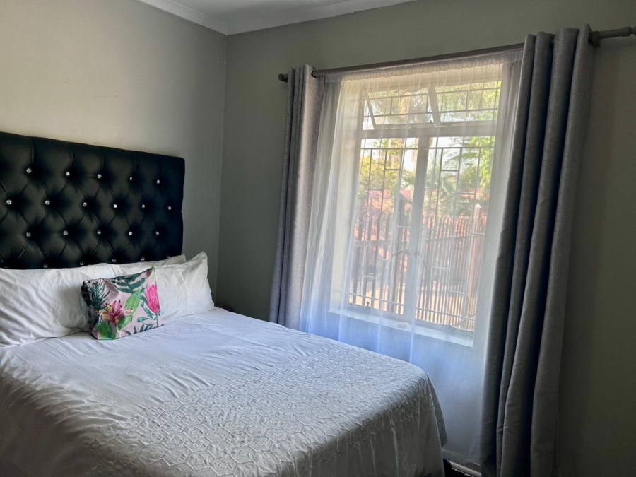 4 Bedroom Property for Sale in Kwaggasrand Gauteng