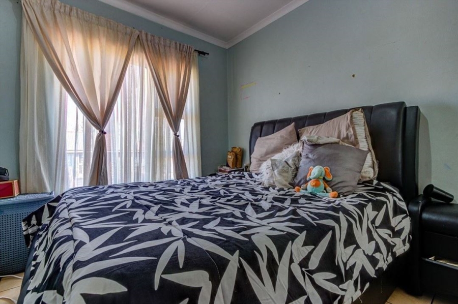 2 Bedroom Property for Sale in Birchleigh Gauteng