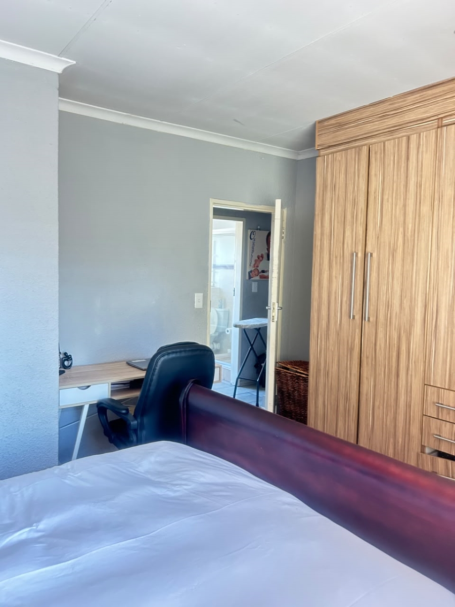 2 Bedroom Property for Sale in Willow Park Manor Gauteng
