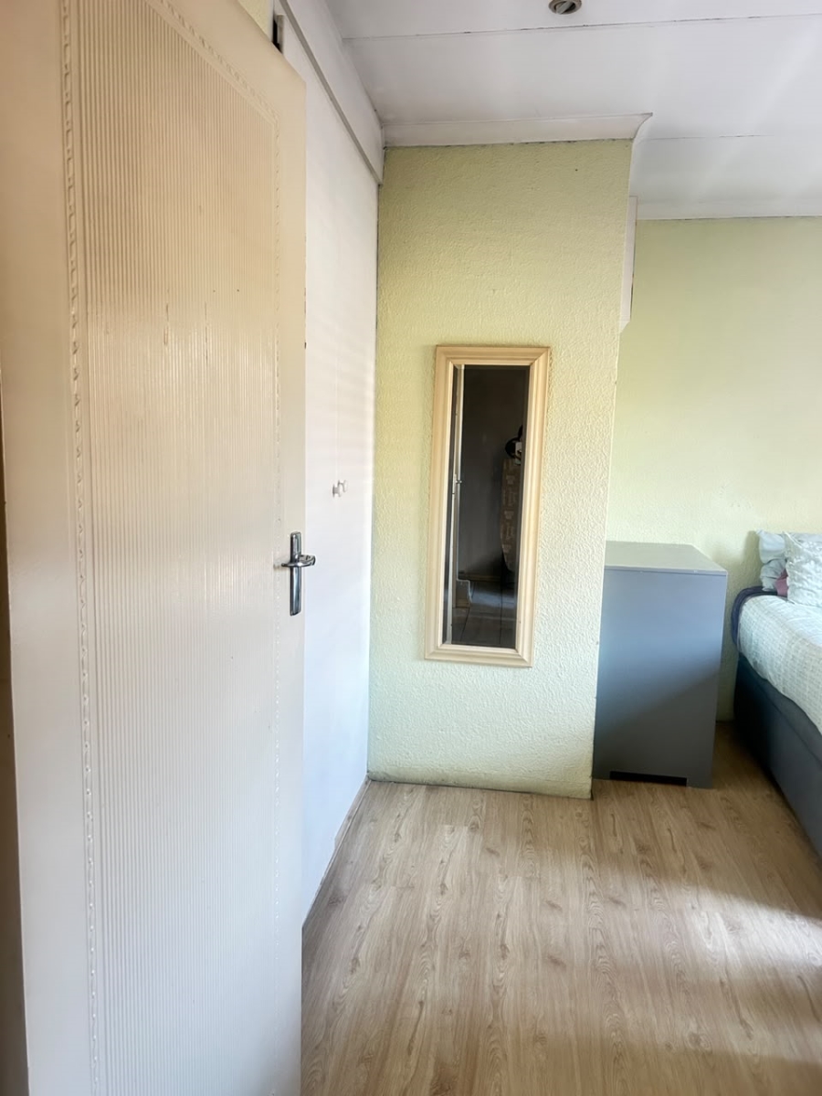 2 Bedroom Property for Sale in Willow Park Manor Gauteng
