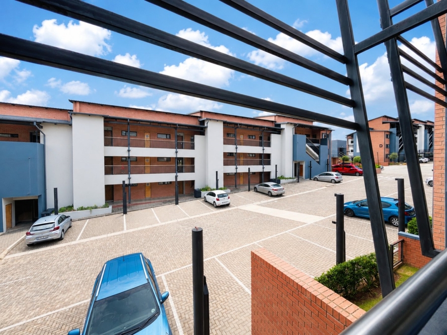 2 Bedroom Property for Sale in Vorna Valley Gauteng