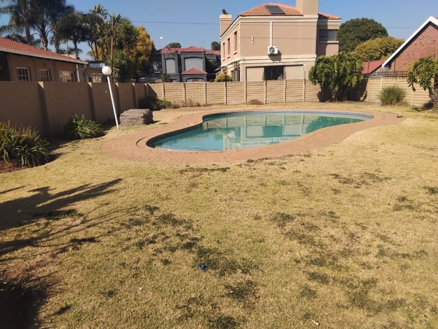 2 Bedroom Property for Sale in Kempton Park Ext 4 Gauteng