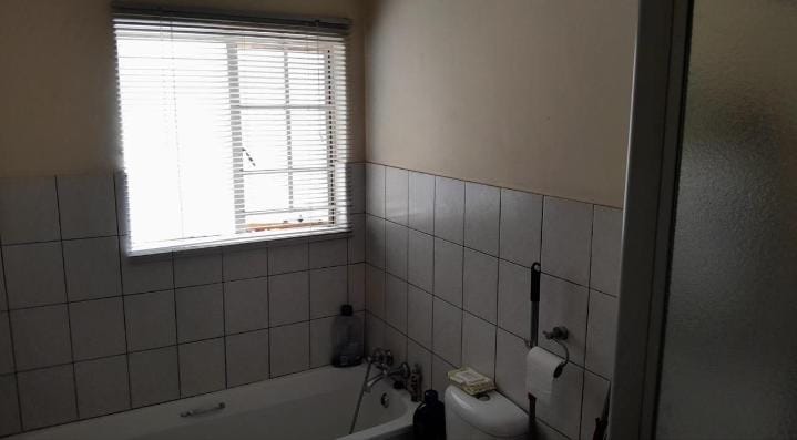 2 Bedroom Property for Sale in Riviera Gauteng
