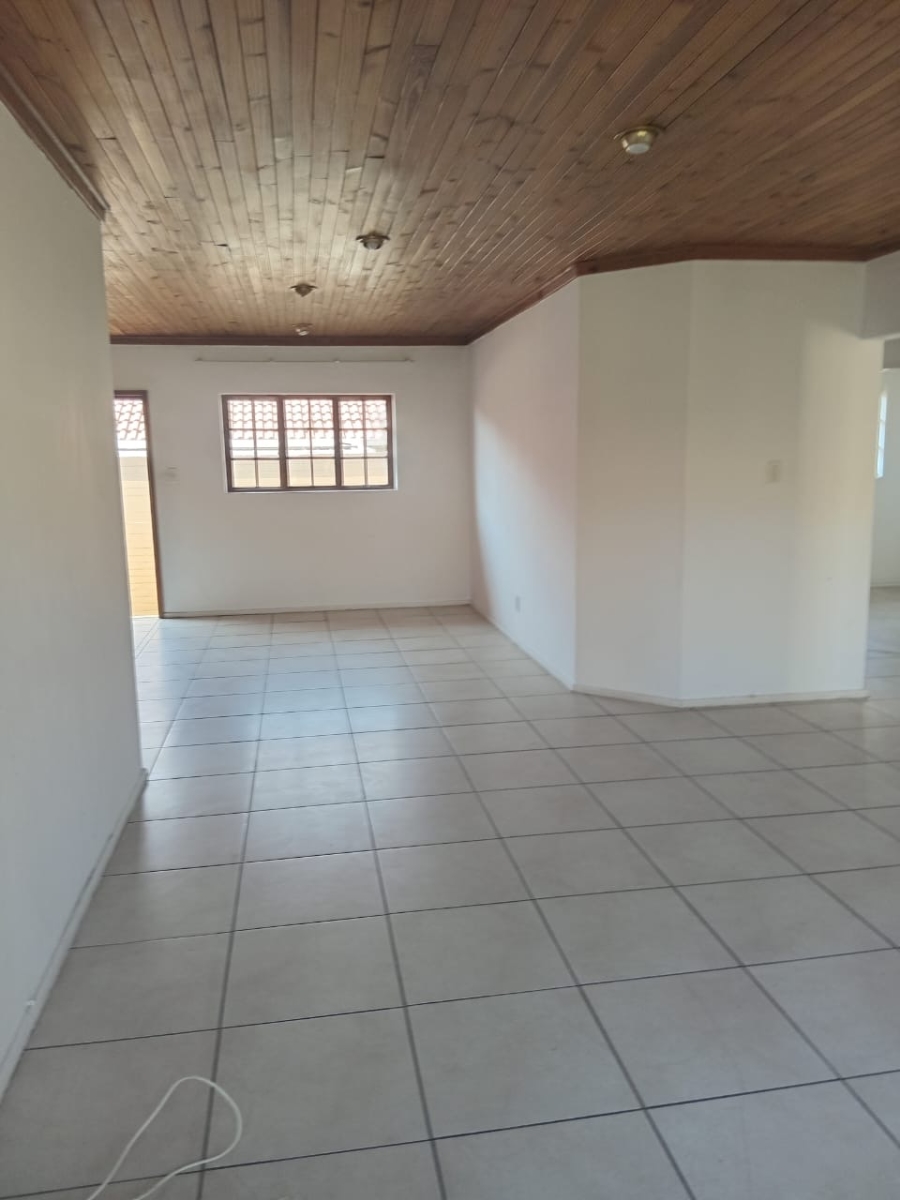 To Let 2 Bedroom Property for Rent in Ferndale Gauteng