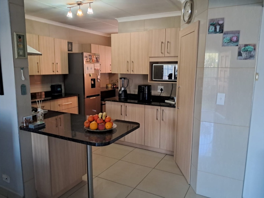 3 Bedroom Property for Sale in Montana Park Gauteng