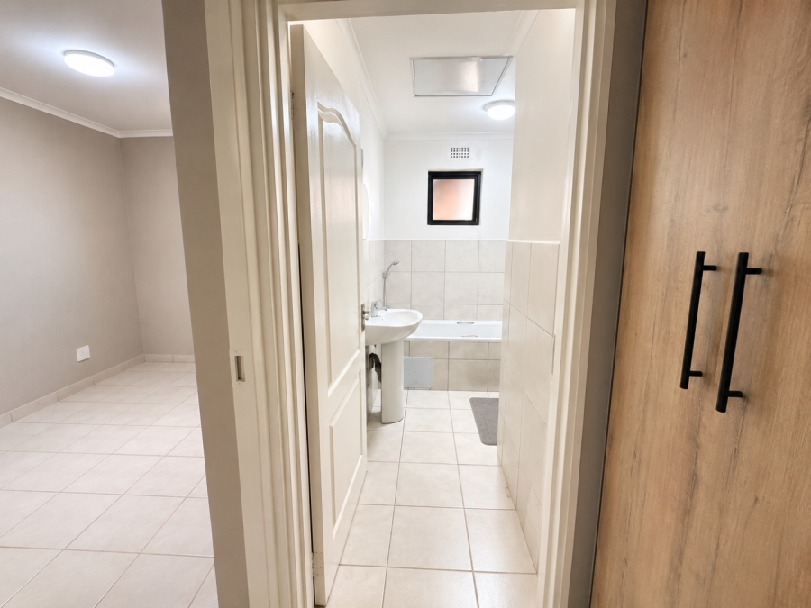 To Let 2 Bedroom Property for Rent in Rynfield A H Gauteng