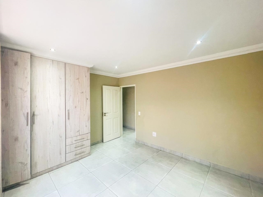 4 Bedroom Property for Sale in Brackenhurst Gauteng