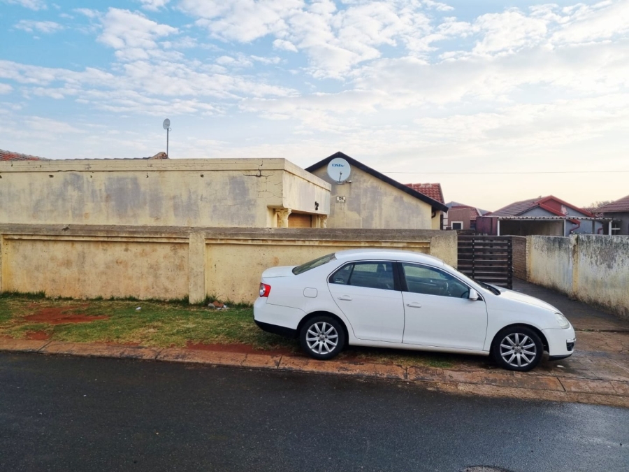 3 Bedroom Property for Sale in Dawn Park Gauteng