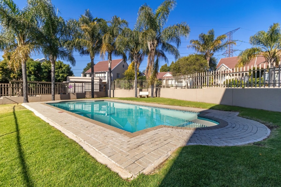 2 Bedroom Property for Sale in Eden Glen Gauteng