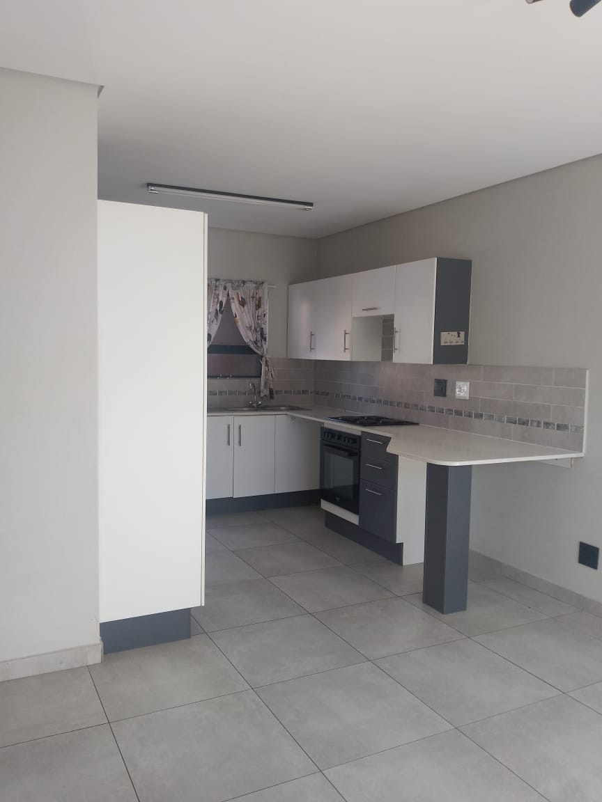 2 Bedroom Property for Sale in Ravenswood Gauteng