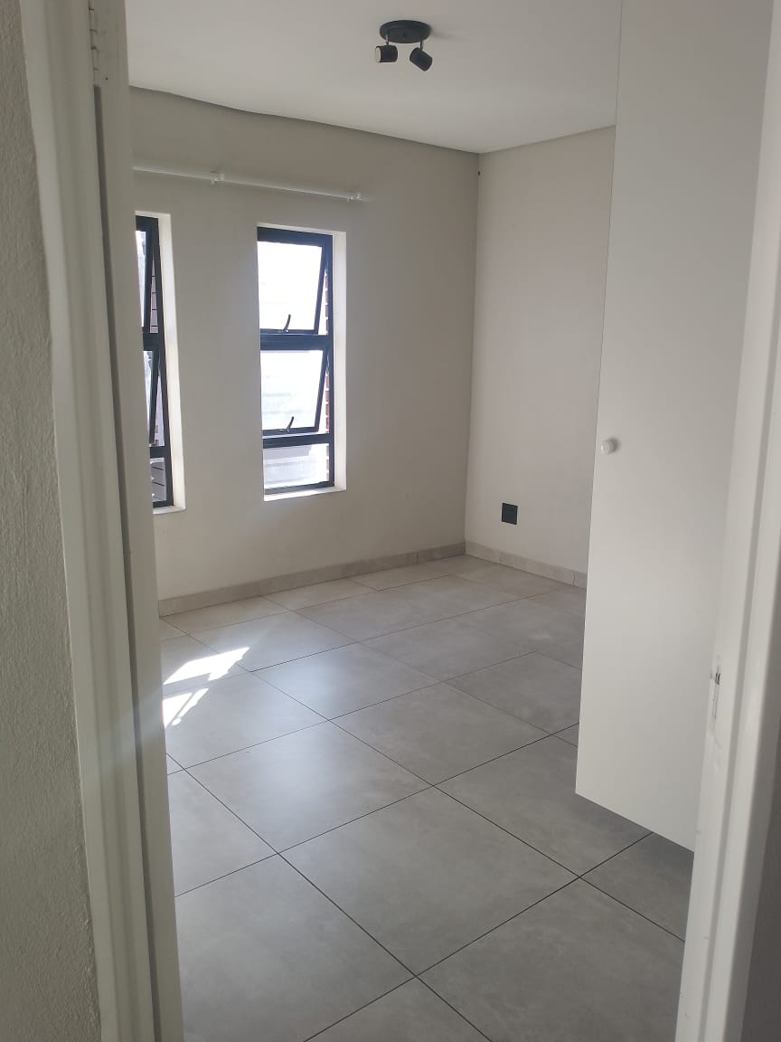 2 Bedroom Property for Sale in Ravenswood Gauteng