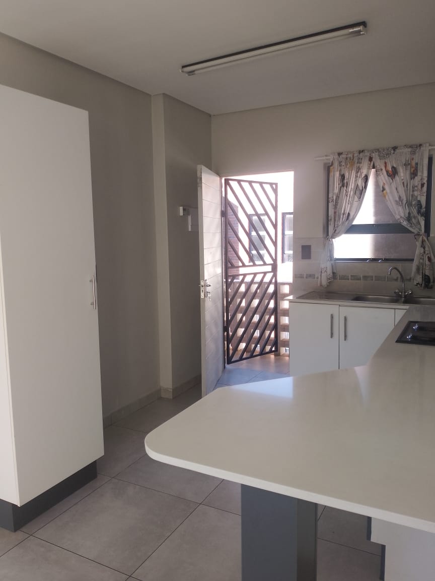 2 Bedroom Property for Sale in Ravenswood Gauteng