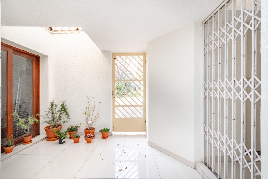 3 Bedroom Property for Sale in Bedfordview Gauteng
