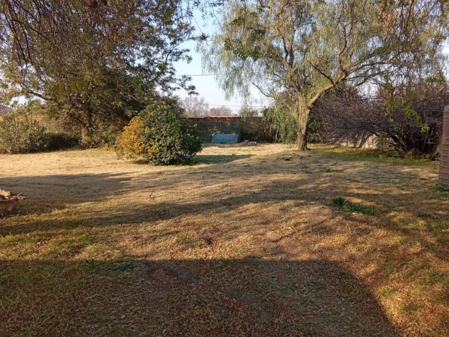 4 Bedroom Property for Sale in Dunnottar Gauteng