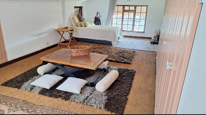 To Let 4 Bedroom Property for Rent in Bedfordview Gauteng