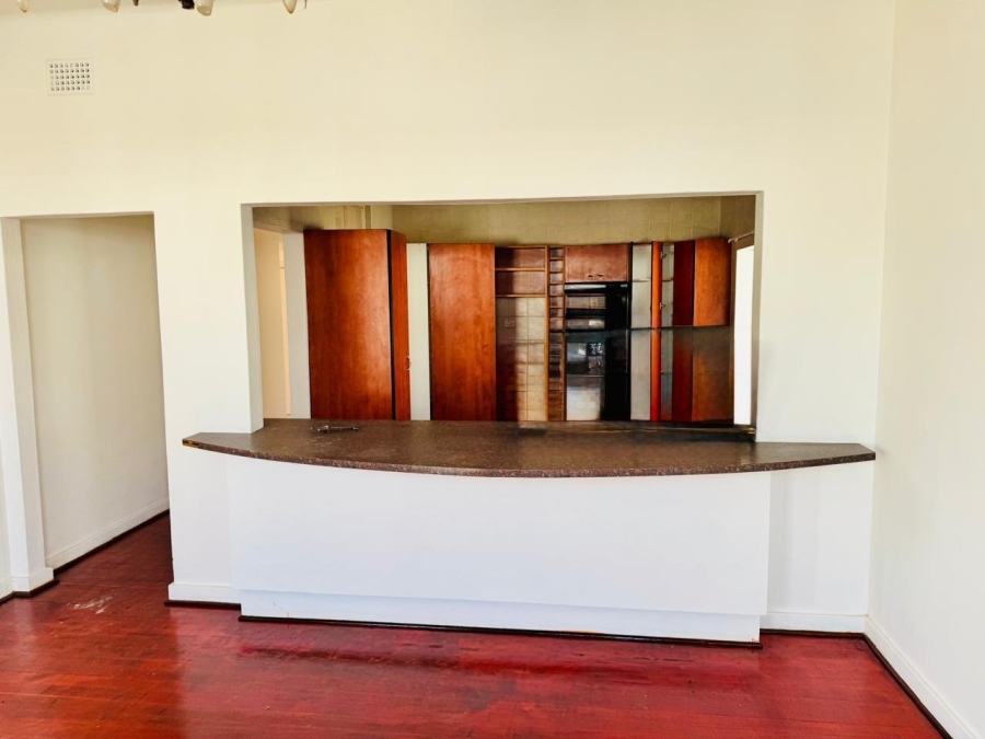 To Let 3 Bedroom Property for Rent in Lakefield Gauteng