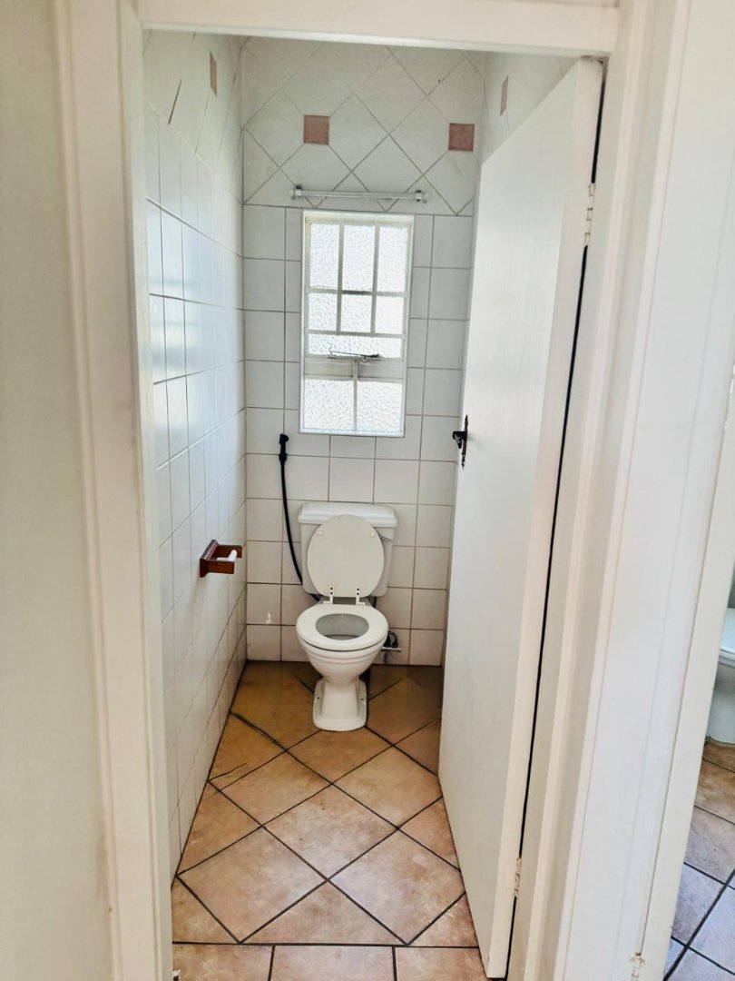 To Let 3 Bedroom Property for Rent in Lakefield Gauteng