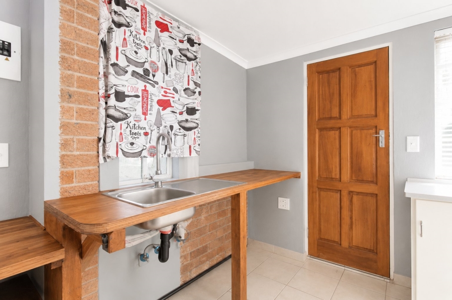 To Let 3 Bedroom Property for Rent in Auckland Park Gauteng