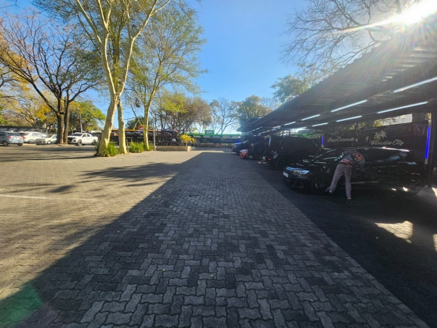 To Let Commercial Property for Rent in Rivonia Gauteng