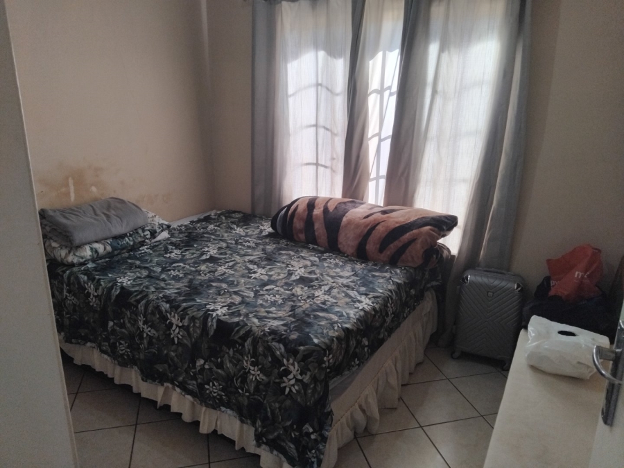 To Let 2 Bedroom Property for Rent in Monavoni Gauteng