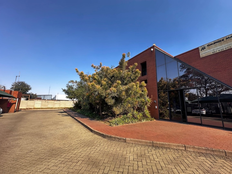 To Let Commercial Property for Rent in Wadeville Gauteng