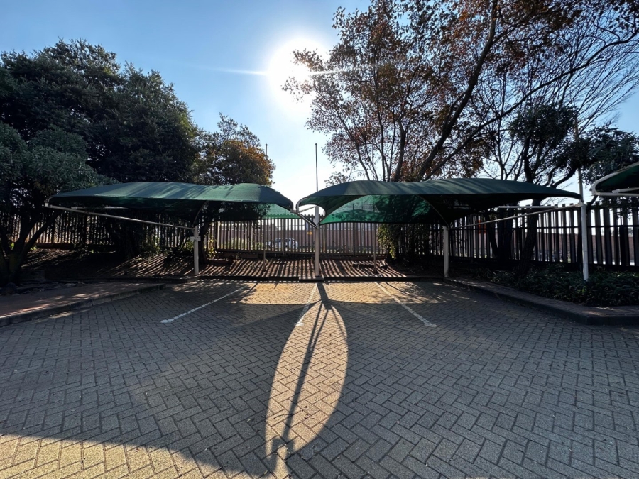 To Let Commercial Property for Rent in Wadeville Gauteng