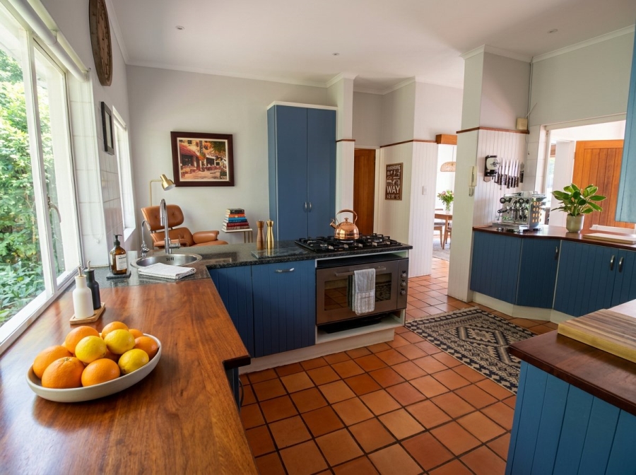 To Let 4 Bedroom Property for Rent in Groenkloof Gauteng