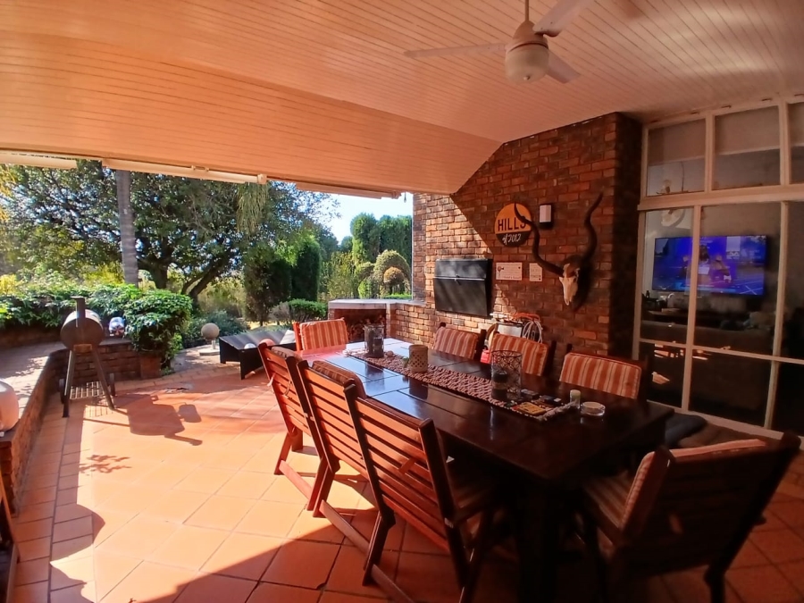 To Let 4 Bedroom Property for Rent in Groenkloof Gauteng