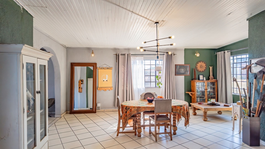 Commercial Property for Sale in Mont Lorraine Ah Gauteng