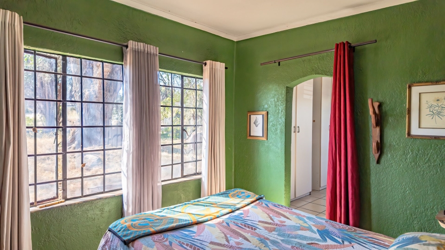 Commercial Property for Sale in Mont Lorraine Ah Gauteng