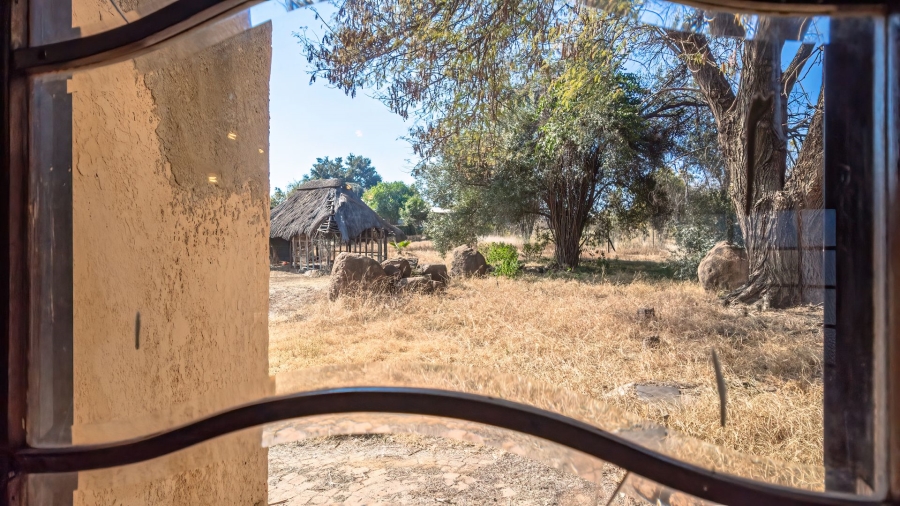 Commercial Property for Sale in Mont Lorraine Ah Gauteng