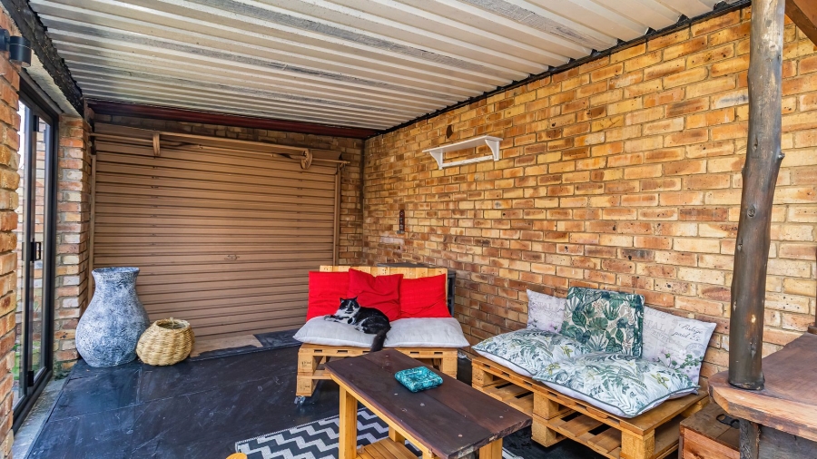 2 Bedroom Property for Sale in Cresslawn Gauteng