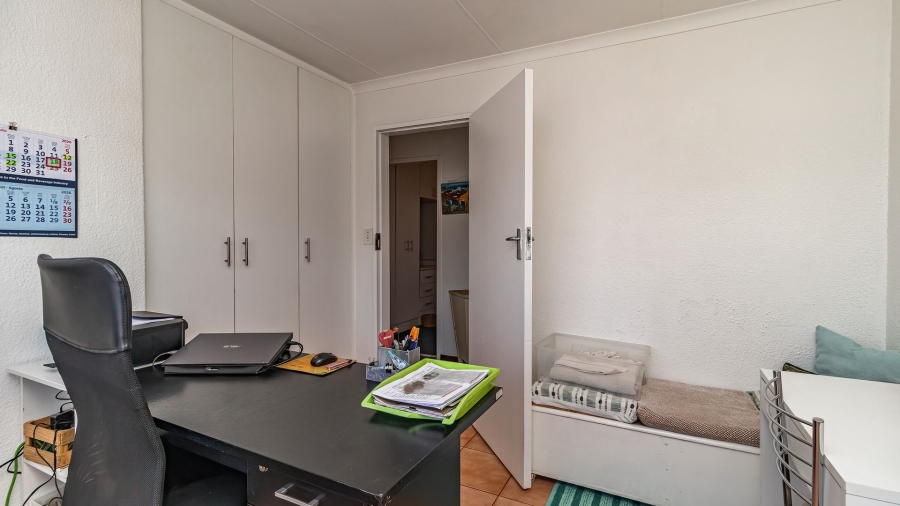 2 Bedroom Property for Sale in Cresslawn Gauteng
