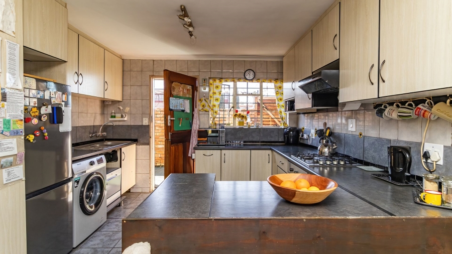 2 Bedroom Property for Sale in Cresslawn Gauteng